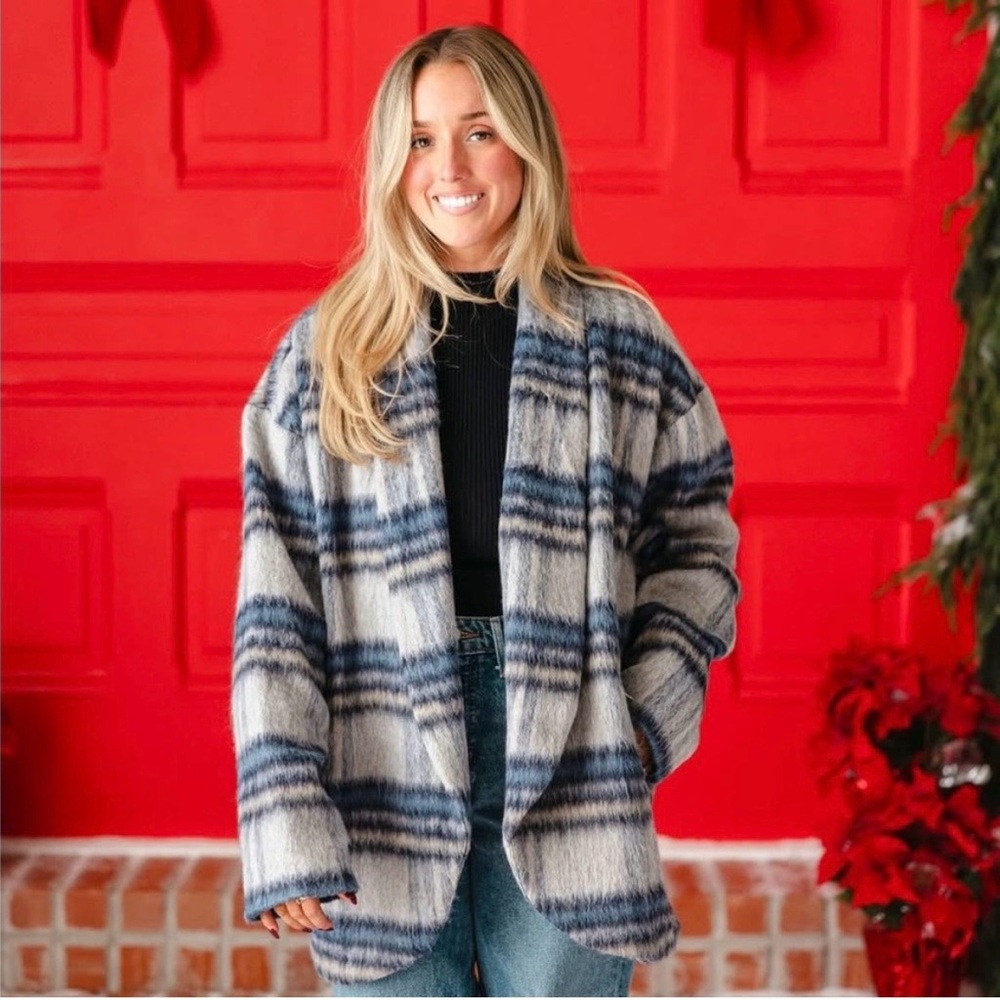 Talulah Women's Blue Plaid Jacket